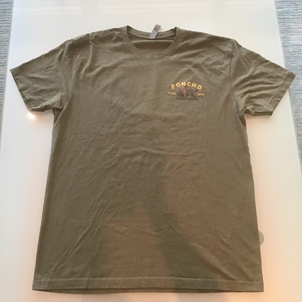 Poncho Outdoors Roaming Bison Graphic T-Shirt Olive Green Short Sleeve Tee L